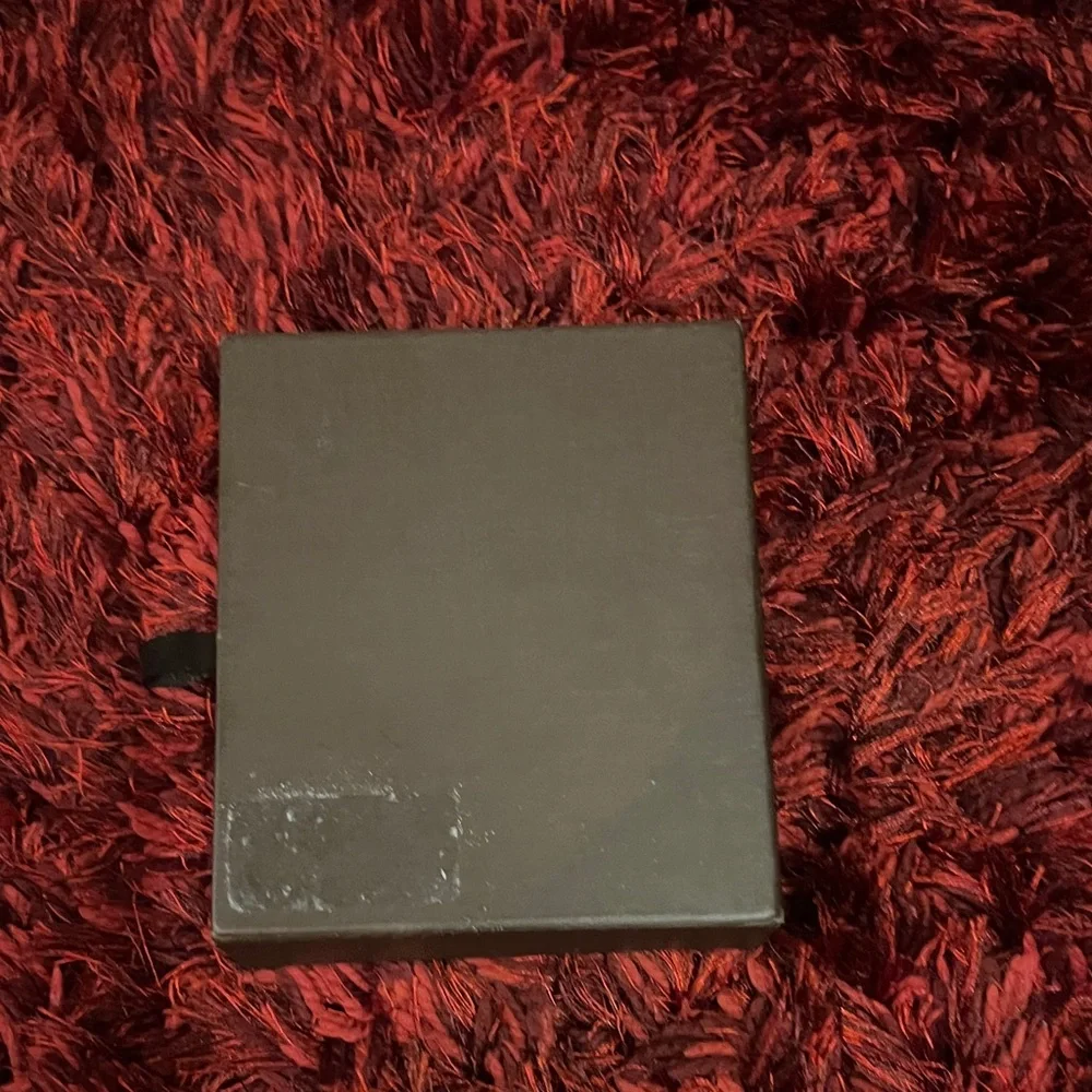 Louis‎ Vuitton Black and Cream Gift Box